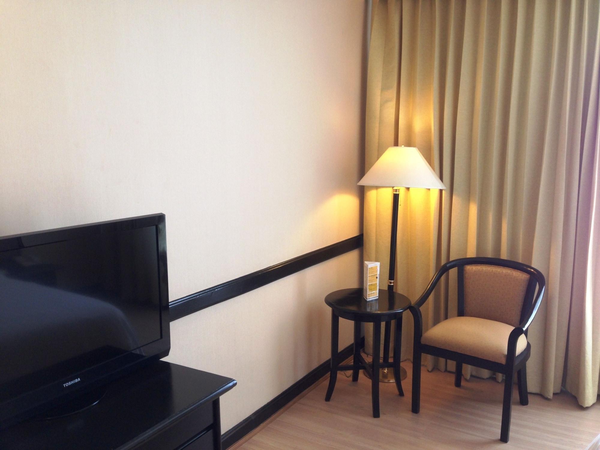 The City Hotel Sriracha By Bbh Japan Si Racha Exteriér fotografie